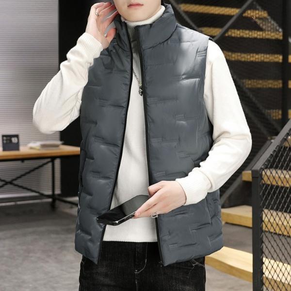 남자 간절기 초 경량 라운드 U넥 기본핏 숏 집업 패딩조끼 이너조끼 경량베스트