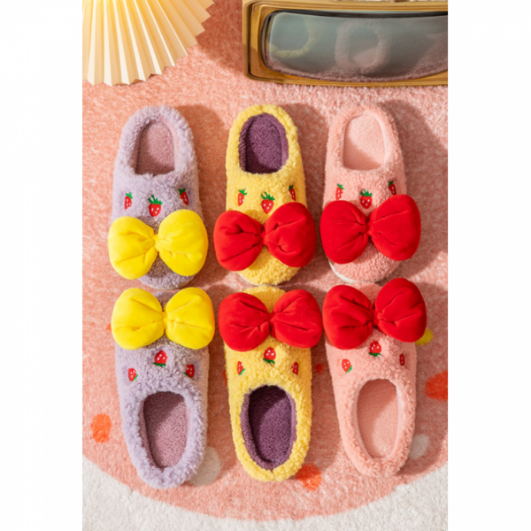 [당일배송] 딸기리본 뽀글 슬리퍼 실내화 겨울 따뜻한 털슬리퍼