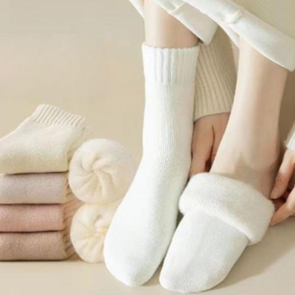 겨울 따뜻한 여성 보온 중목 양말