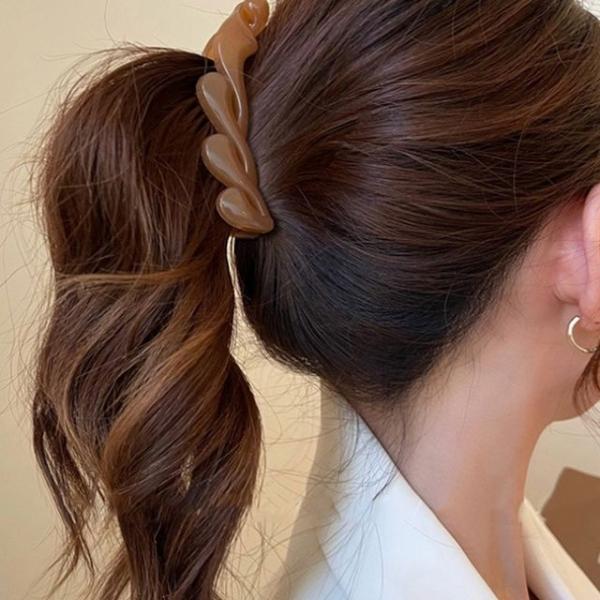 여성 올림 머리 포니테일 헤어 예쁜 바나나 핀 브라운