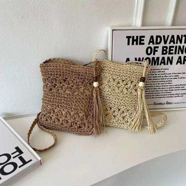 여성 썸머 라탄 프린지장식 끈스트랩 크로스백 미니백