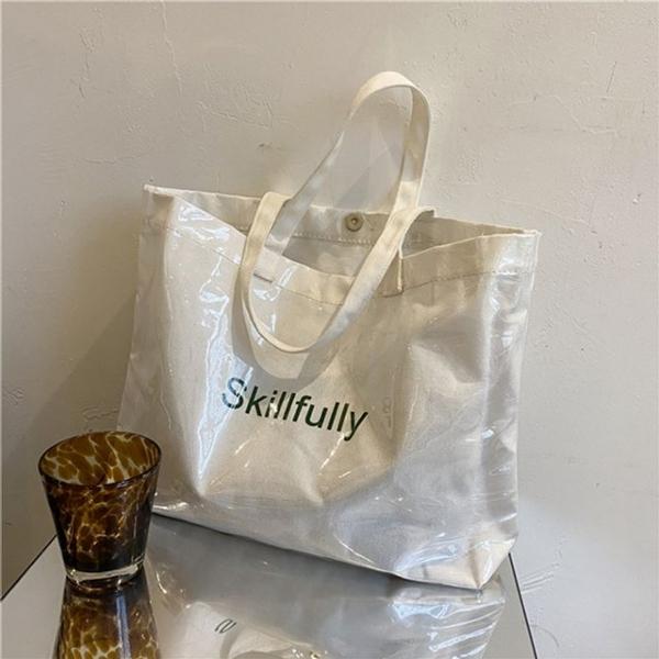 여행가방 여성 유광 비닐코팅 에코백