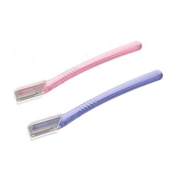 단면 눈썹 일자형 2p 정리 제모 다듬는 남자