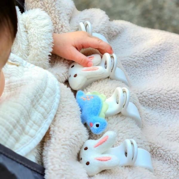 유모차 담요 블랭킷 고정 토끼 공룡 집게 클립 1개 [다용도 이불 밀림 방지 플라스틱 유모차용품 찝게]