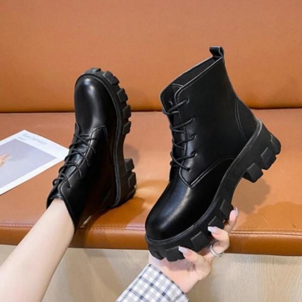 여성 데일리 트랙솔 키높이 레이스업 워커 캐주얼 부츠