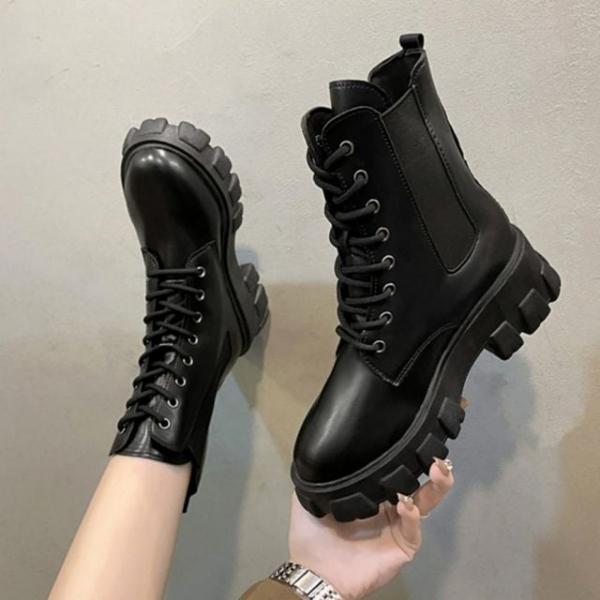 여성 심플 빅사이즈 청키솔 레이스업 워커 고급 부츠