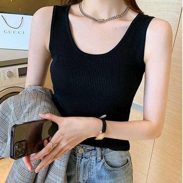 자케 이너 골지 민소매 나시 슬리브리스 탑 여성 코디