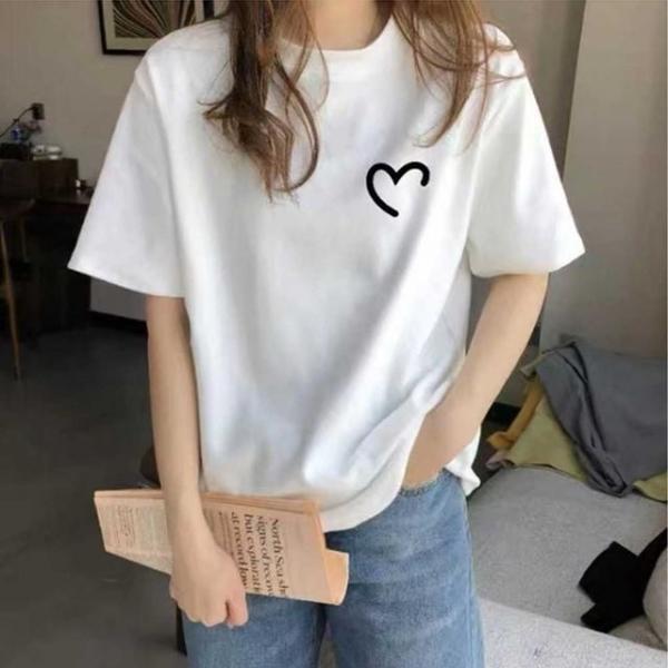 여자 청바지 코디 여름 데일리 라운드 반팔 티 하트