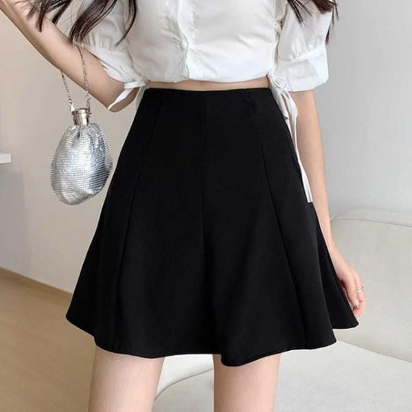 데이트 룩 코디 A라인 미니 플레어 숏 스커트 검정