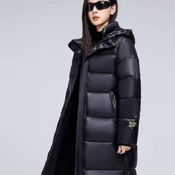 보온 롱패딩 세련된 디자인 여성 혹한기 점퍼 겨울 롱점퍼 세련된 스타일리쉬패딩 롱패딩 고급스러운패딩