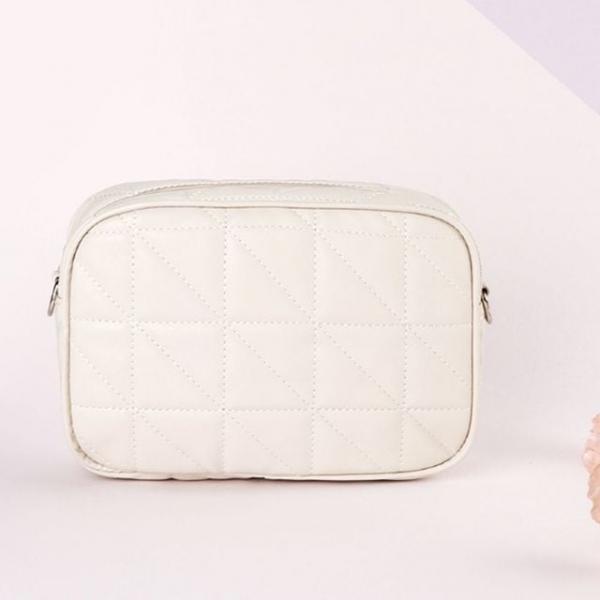 스트랩 캐주얼 퀼팅 파우치 가방 아이보리