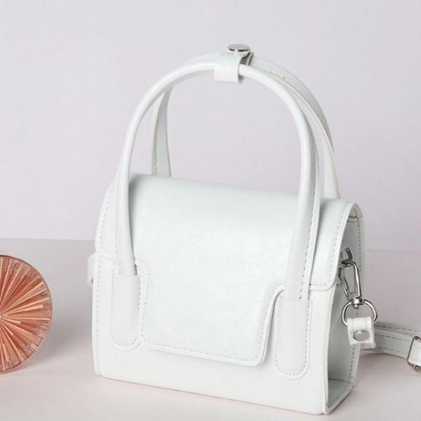 토드백 광택 미니 핸드백 귀여운 가방 소 아이보리