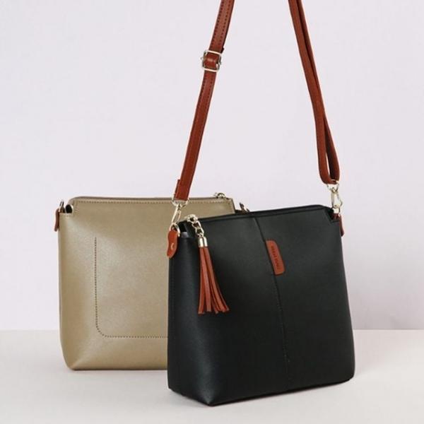 크로스 숄더백 여성 핸드백 스퀘어 가방 블랙