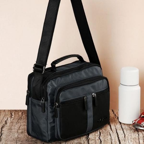 크로스 남성 출근 외근 외출 수납 노트븍 가방 그레이