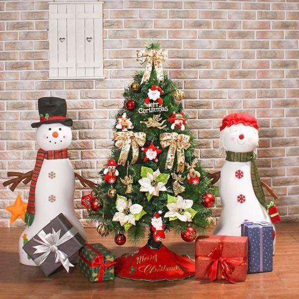 코지 풍성한 크리스마스용품 크리스마스트리
