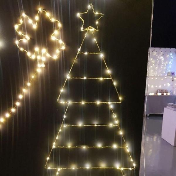 쇼윈도 인테리어 96구 LED 벽 트리 장식 전구 크리스 크리스마스 LED 조명 창문 용 전구 장식