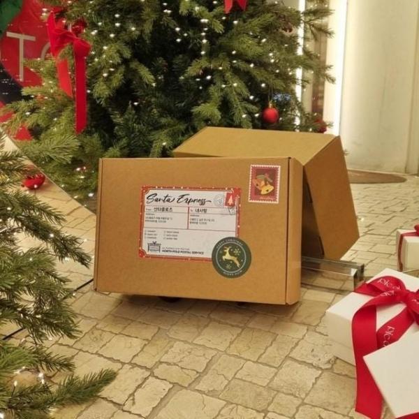 크리스마스 선물 포장 박스 카드 산타 송장 포장지 특이한 성탄 패키지 택배 스티커 상자 답례품
