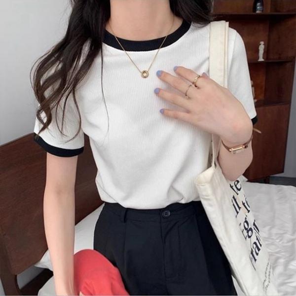 여성 배색 골지 반팔 티셔츠 슬림핏 데일리
