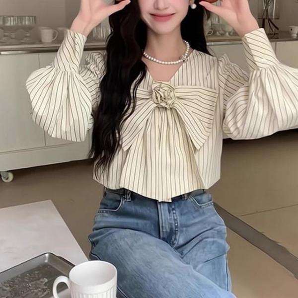 여성 스트라이프 블라우스 리본 셔링 블라우스