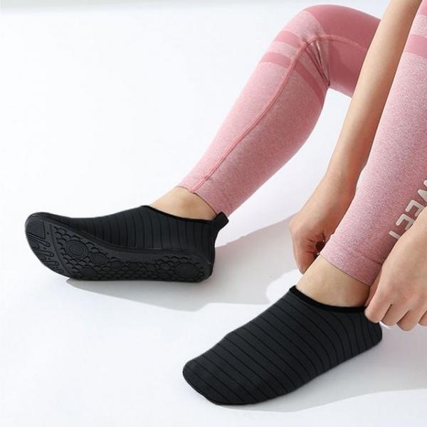 논슬립 아쿠아슈즈 여성 남성 여름 물놀이 비치슈즈