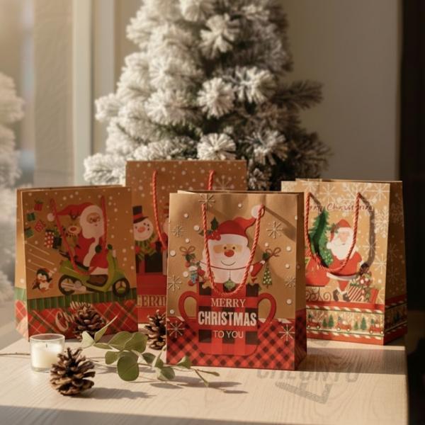크리스마스 산타 쇼핑백 랜덤발송 (12개 1세트)
