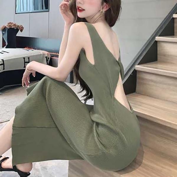 백 오픈 슬림핏 골지 니트 민소매 드레스