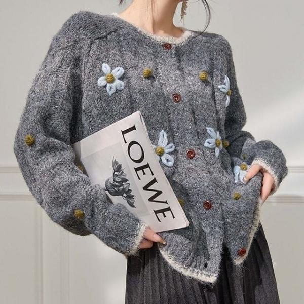 플라워 자수 포인트 니트 부클 러블리 가디건