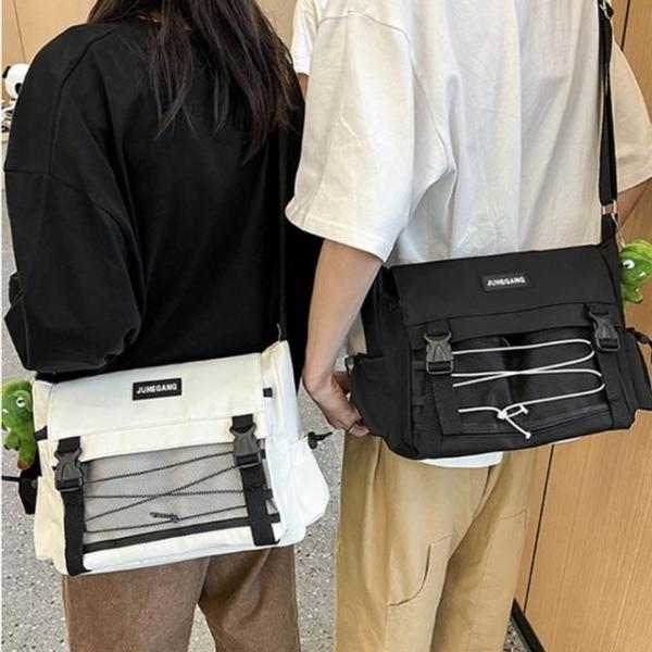 컴팩트 플랩 포켓 디테일 데일리 크로스백 5FW