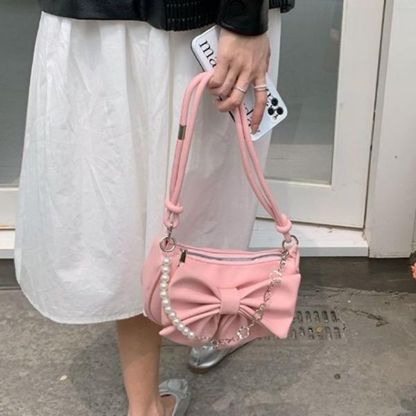 리본 장식 미니 파우치형 체인 스트랩백 숄더백 5FW