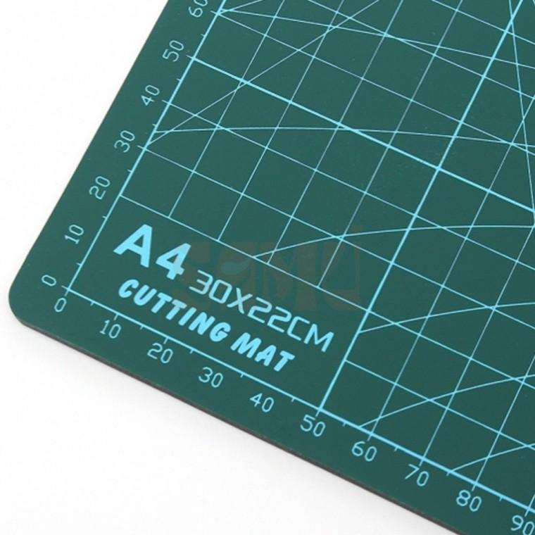책상 커팅 매트 300x220mm 책상깔개 pvc커팅매트