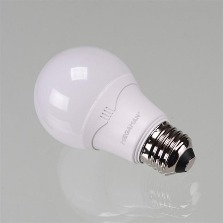 A60 LED 벌브 8W 주광 LED볼전구