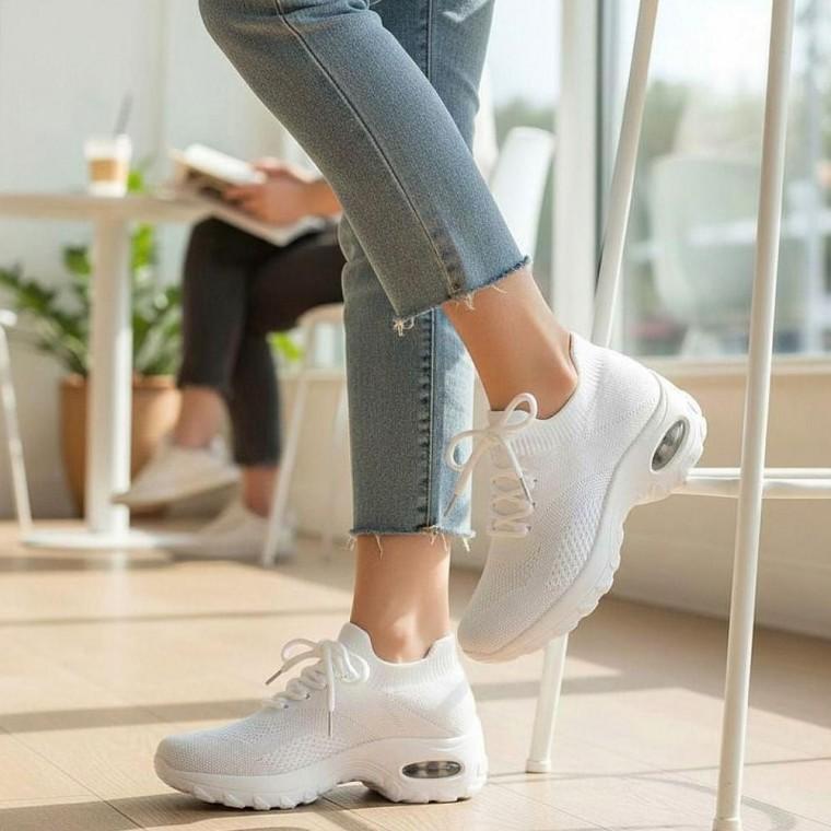 운동화 여성 산뜻한 여름 니트 메쉬 러닝화 2색