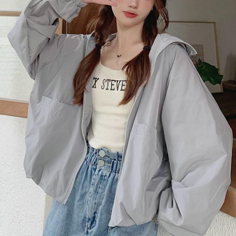 여자 간절기 외출룩 메쉬안감 루즈핏 후드 바람막이