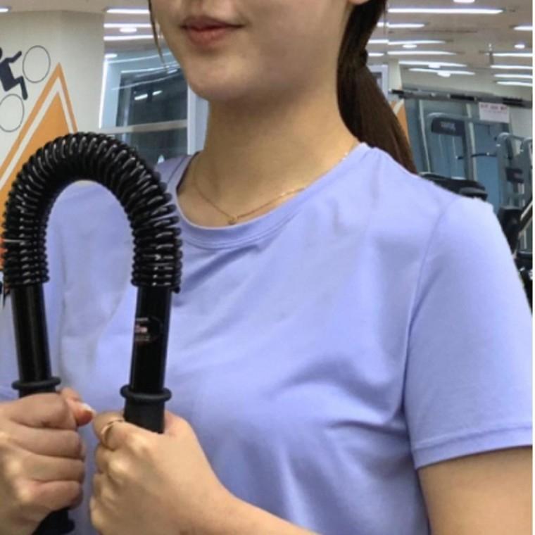 20kg 홈트 완력기 일자완력기 근력기 손완력기 가슴운동 근력운동 웨이트 펌핑기