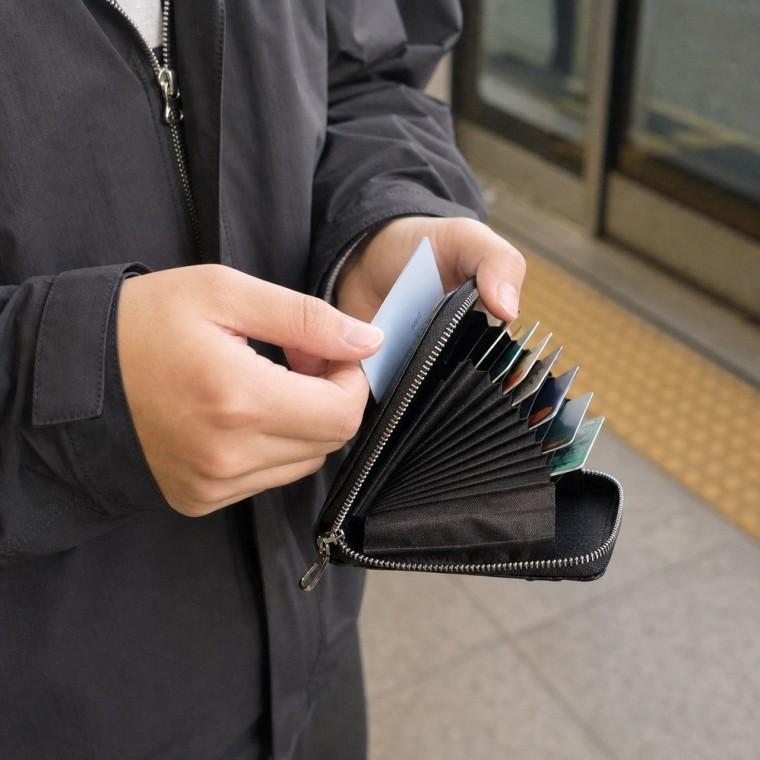 인조가죽 지퍼형 카드지갑 신분증 명함 수납 슬림 데일리 지갑
