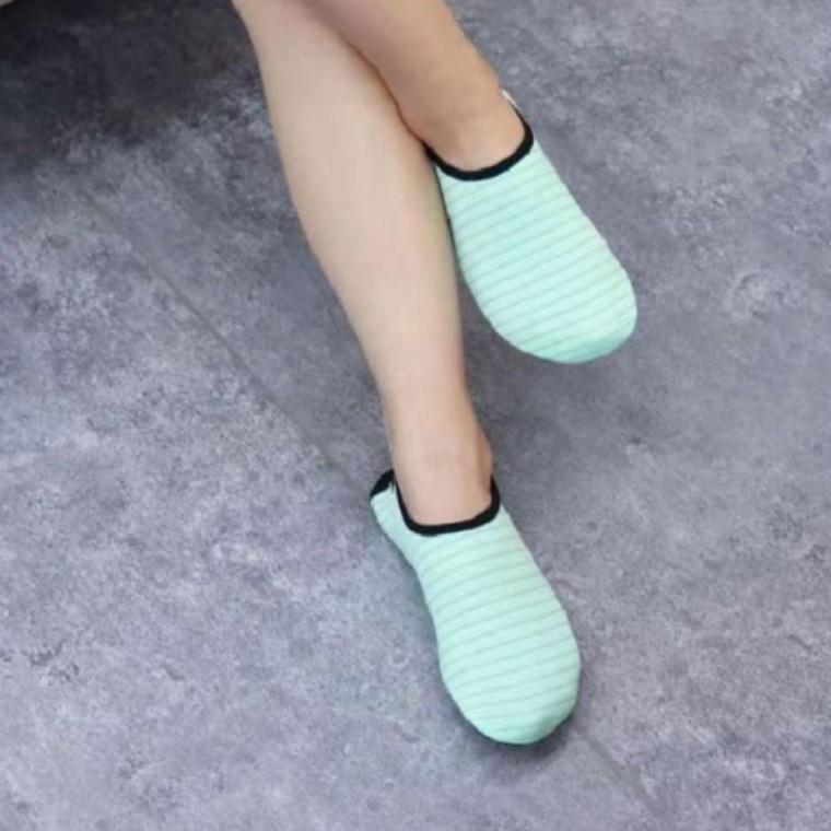 아쿠아슈즈 여름 물놀이용 워터신발 수영 요가 해변 슈즈