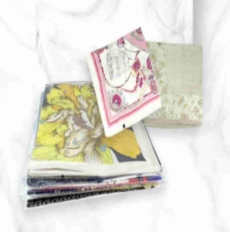 여성스카프 70x70cm 디자인랜덤 얇은스카프 20대여자스카프 여름용스카프 50대여성스카프