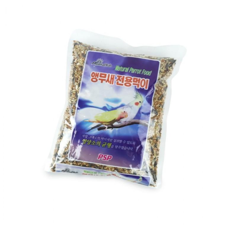 앵무새 먹이 코뉴어먹이 앵무새사료 사랑앵무먹이