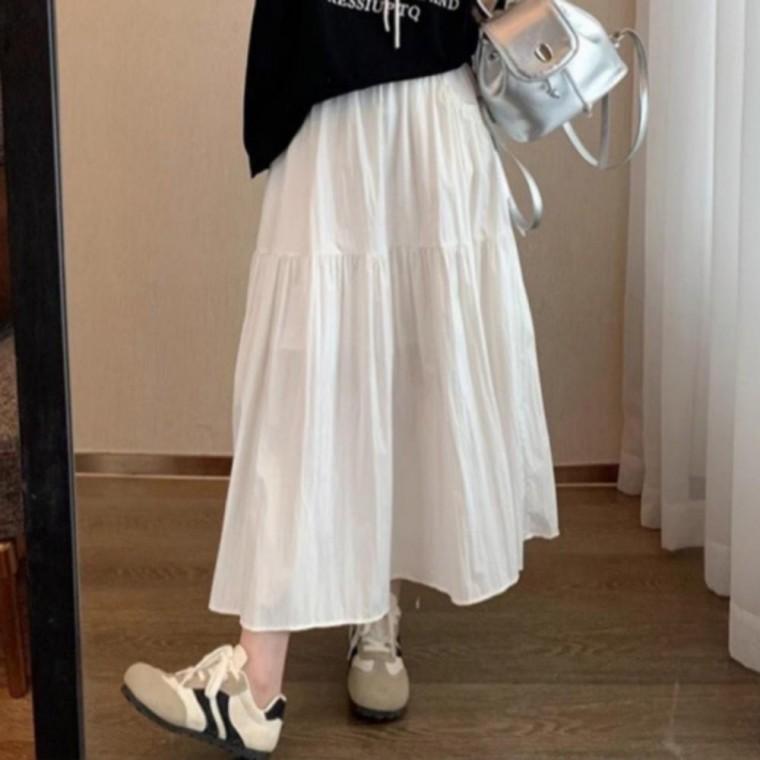 러블리하고 단정한 풍성한 캉캉치마 롱스커트 밴딩 티어드 스커트