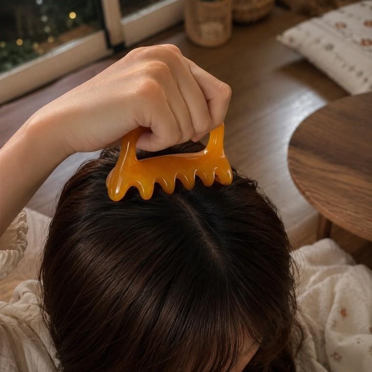 수지괄사 두피 마사지기 손잡이 일체형 부드러운 곡선형 전신 셀프 마사지