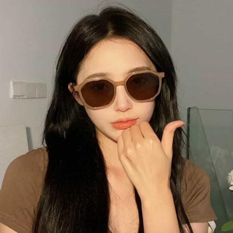 트렌디 선글라스 남여공용 선글라스 가벼운 다각형 차단 야외 썬글라스 여성선글라스