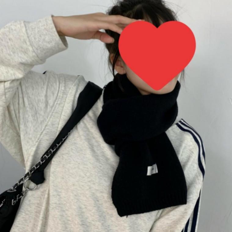 데일리코지 깔끔한 정돈된 머플러