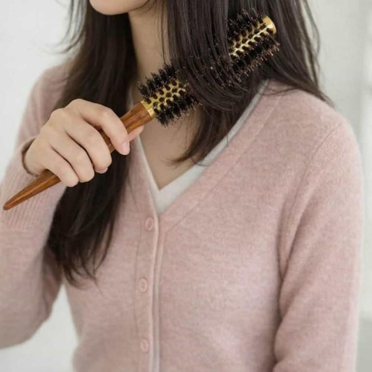 뽕머리 헤어롤링 빗 볼륨 우드 빗 데일리 웨이브 미용실 엉킴방지브러쉬 볼륨브러쉬