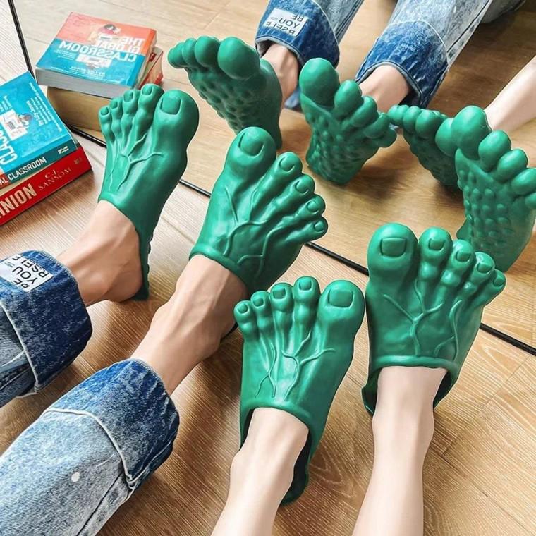 사이노텍 빅풋 슬리퍼 실내화 거인 왕발 이색선물 밸롭 사무실슬리퍼