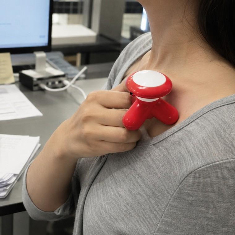 미니 문어형 휴대용 진동안마기 USB 무선 목어깨 전신 지압 마사지기