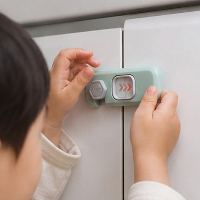 서랍문 잠금장치 2중 잠금 부착식 아이 안전 주방 캐비닛
