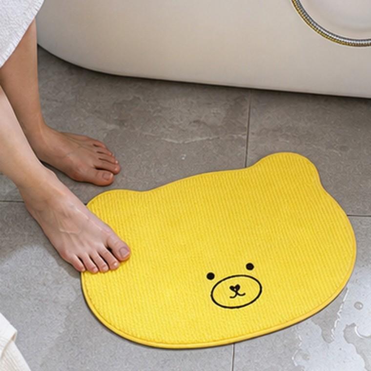곰 캐릭터 발매트 미끄럼방지 흡수력 엠보싱 55x46x두께0 5cm