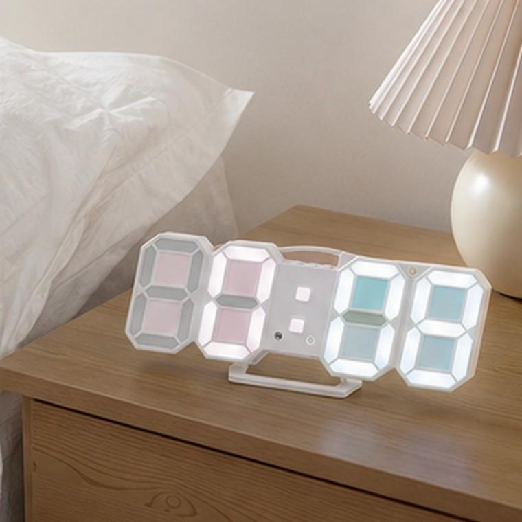 3D LED 무소음 벽시계 알람 날짜 온도 자동 밝기 조절 인테리어