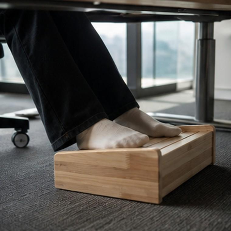 삼나무 원목 발받침대 미끄럼 방지 패드 책상 아래 사무실 의자용 발올림