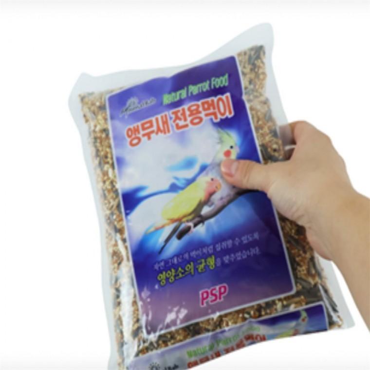 앵무새 사료 전연령용 700g 앵무새먹이 조류먹이 새모이